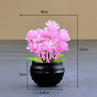 Petits bonsaïs artificiels, plantes vertes en pot, combinaison de plantes et fleurs artificielles en plastique, décorations pour le bureau et la décoration de bureau.