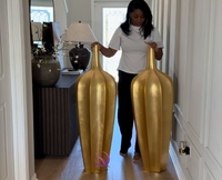 Vase en Céramique sur Pied Doré Grand et Haut, Luxe Discret Haut de Gamme, Décoration Moderne pour Salon Intérieur et Maison