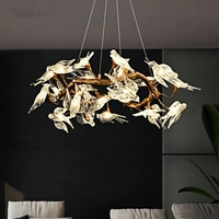 Lustre en verre en forme d'oiseau, design artistique personnalisé AURORACEYO, luminaire suspendu pour escalier