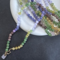 Collier en perles de pierres naturelles colorées personnalisé en gros, pendentif cube en pierres précieuses arc-en-ciel plaqué or, bijoux pour femmes pour les boutiques