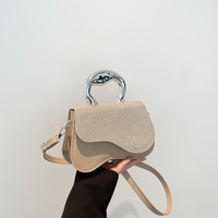 Nouveau Sac Bandoulière Tendance Texturé Petit Sac Carré Sac à Main Rétro Brillant pour Femme