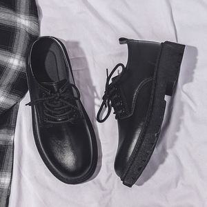 Chaussures habillées en cuir montantes pour hommes – Confortables et élégantes pour le bureau et les occasions spéciales - Product Image 1
