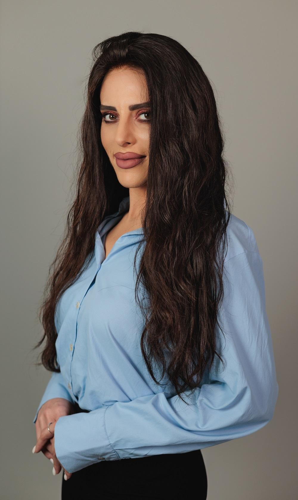 สีน้ำตาล