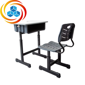 Muebles Escolares Modernos Directo de Fábrica, Juego de Escritorio y Silla Ajustables con Mesa de Madera Plástica Ecológica y Resistente para Estudiantes - Product Image 1