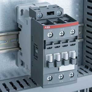 คอนแทคเตอร์แม่เหล็ก ABB รุ่น AF30-30-00-11 24VAC 32A 3 โพล แบบราง Din สำหรับระบบอัตโนมัติในอุตสาหกรรม - Product Image 3