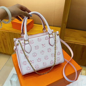 Bolso bandolera de diseñador de lujo para mujer al por mayor, Bolso bandolera de moda para mujer, bolsos de hombro personalizados para cena para chicas - Product Image 4