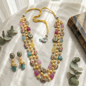 Conjunto de collar de 3 capas con cuentas de perlas multicolor, joyería nupcial india, aretes para mujer - Product Image 3