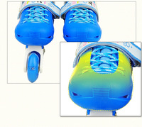 Chaque Paire de Rollers à Quatre Roues en PVC, Taille Ajustable, Patins Lumineux Simples pour Enfants, Chaussures à Roulettes Réglables 4