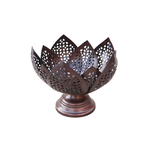 แสงดอกบัวน้ำชา - Product Image 1