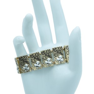 Bracelet extensible trèfle argenté style vintage, bracelet porte-bonheur, cadeau pour elle, bracelet à perles trèfle sculptées à la main - Product Image 2