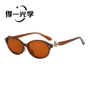 Retro <b>Small</b> <b>Frame</b> <b>Sunglasses</b> Black Pc <b>Frame</b> Uv400 Women Sun Protection - Product Image 2