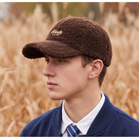 Gorra de béisbol de PVC de 6 paneles transfronteriza, cálida, bordada, ajustable, para hombre y mujer, elegante, versátil, de felpa, para otoño e invierno, para exteriores.