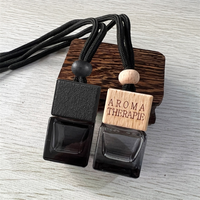 Classique dégradé Mini bois suspendu noir huile essentielle arôme désodorisant Cube 8ml vide voiture diffuseur bouteille