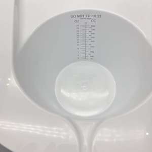 ภาชนะเก็บปัสสาวะหญิง 800 มล. แบบมีขีดบอกปริมาตร สำหรับเก็บตัวอย่างปัสสาวะ ใช้งานได้ตลอด <span class=keywords><strong>24</strong></span> ชั่วโมง - Product Image 2