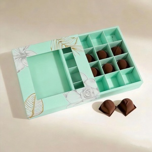 Boîte d'emballage personnalisée longue à 16 compartiments pour desserts, truffes, chocolats et brownies, avec couvercle et base en carton rigide et séparateurs - Product Image 2