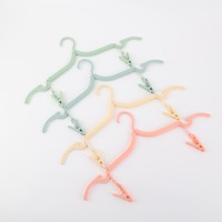 Cintres pliables en résine PP robuste, taille adulte standard, style minimaliste moderne, avec crochet rotatif à 360°, pour les essentiels des dortoirs universitaires