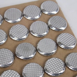 Tachuelas Táctiles Qingli'ao de Acero Inoxidable 304 con Patrón de Piña, Antideslizantes, para Señalización Vial - Product Image 2
