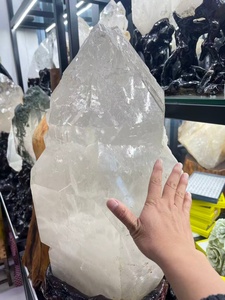 Vente en gros de grappes de cristaux naturels de guérison, grandes grappes de quartz blanc transparent pour la décoration de la maison - Product Image 2