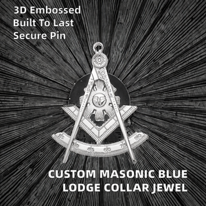 Pin de Solapa Metálico de Lujo en Tono Plateado con Insignia Masónica de Compás y Escuadra, con Logotipo Personalizado, Adorno para Organización Fraternal - Product Image 2