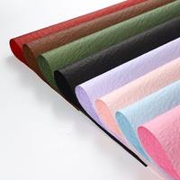 Kertas Batik Warna Solid Tiga Dimensi Bermotif Batu Timbul untuk Pembungkus Buket Bunga Segar 50x50cm Bahan Florist