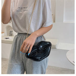 <span class=keywords><strong>Sac</strong></span> à lèvres volumineux et amusant, nouveau design européen et américain, <span class=keywords><strong>sac</strong></span> à dîner avec chaîne, chaîne scintillante, <span class=keywords><strong>sac</strong></span> à bandoulière pour rouge à lèvres - Product Image 4