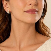 Boucles d'oreilles clous fantômes d'Halloween Mylove personnalisées en laiton plaqué or 18 carats avec émail et zircone cubique pour femmes, idéales pour costumes effrayants et bals masqués