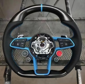 Volant en fibre de carbone, nouveau modèle, très demandé pour <span class=keywords><strong>Audi</strong></span> B9 A3 A4 A5 S4 RS5 S3 S4 S5 A6 A7 A8 Q5 Q7 Q8 TT R8 S6 <span class=keywords><strong>RS6</strong></span> RS7 S7 B8.5 B8 - Product Image 3