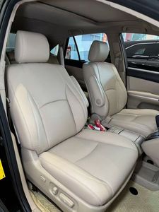 Housse de siège de voiture en cuir imperméable complète et personnalisée YLC, bon marché et protectrice, pour Toyota Benz Bmw Audi Honda - Product Image 4