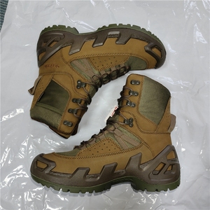 รองเท้าบูทหุ้มข้อกลางหนังกลับลายพรางสีน้ำตาลเข้ม TSB08 แบบกำหนดเองได้ - Product Image 2