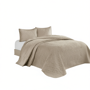 Ensemble de couette de luxe Db, couleur kaki, taille King Cal King, 3 pièces, réversible, broderie, rembourrage en coton, literie en lyocell - Product Image 1