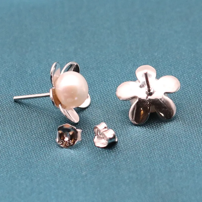 Wholesale Price Natural Freshwater Pearl 2-5mm Flower Shape Loose Button for Pearl Earrings