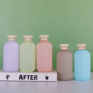 Frasco de loção corporal em plástico PE para cosméticos, frasco de loção de gel de banho e shampoo rosa roxo verde cinza, 200ml e 300ml, em estoque