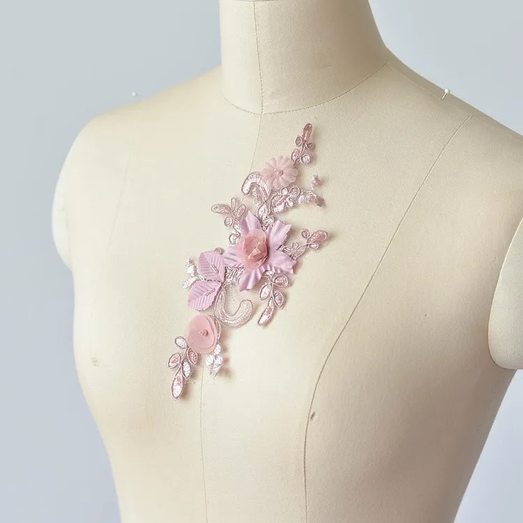 Pièce de fleur 3D garniture en dentelle faite à la main pour décoration de robe de mariée pour enfants