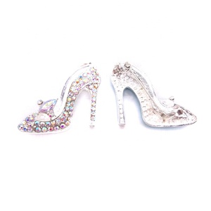 Hight Qualidade Pintura A Cores Strass Broche De Salto Alto