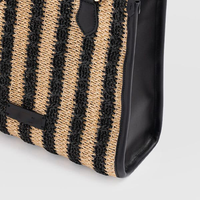 Sac à main en raphia tressé noir et beige à rayures, avec bordure en cuir, design convertible, idéal pour les femmes, les sorties shopping du week-end et les voyages en bord de mer