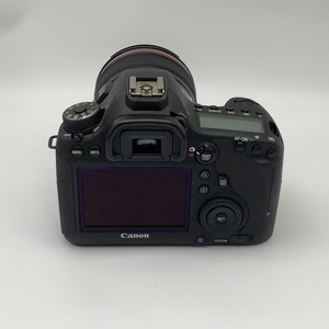 Appareil photo reflex numérique plein format professionnel d'occasion <span class=keywords><strong>Canon</strong></span> EOS <span class=keywords><strong>6D</strong></span> avec objectif <span class=keywords><strong>EF</strong></span> 24-70mm f/4L IS USM - Vente en gros - Product Image 3