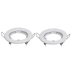 Portalámparas unidireccional blanco, diseño moderno y funcional, ideal para iluminar espacios reducidos y resaltar detalles. - Product Image 1