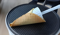 Machine à rouleaux de crème glacée et de gaufres électriques pour le petit-déjeuner, machine à crêpes, machine à rouleaux de printemps, plaques antiadhésives hollandaises, vente en gros