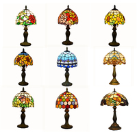 Lampe de table en verre teinté antique de haute qualité
