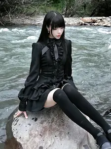 Robe mini noire gothique en dentelle pour <span class=keywords><strong>femme</strong></span>, style Y2K, streetwear japonais, Lolita, col rond, manches longues, costumes Lolita épicés - Product Image 4