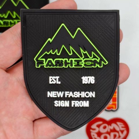 OEM Custom Logo 3D Embossed Soft PVC Patches 3D Rubber Patch for Hats Customizable Logo