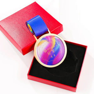 ميدالية شفافة مطبوعة بألوان مخصصة ، ذهبية ، وفضية ، وبرونزية ، وجوائز رياضية ، وتغليف صندوق أحمر ماراثون ، حروف كريستال - Product Image 2