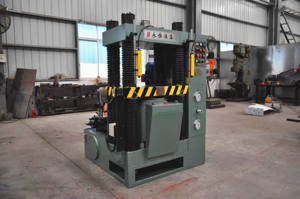 Pour Vertical Hydraulique Simple <span class=keywords><strong>Action</strong></span> Quatre Piliers PLC Contrôle Élevant Haute Précision En Acier Inoxydable Pièce De Monnaie Gaufrage Nouveau - Product Image 3