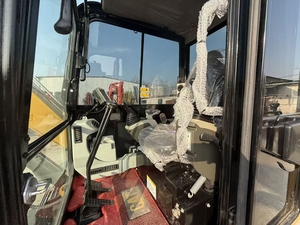 Excavadora Hidráulica CAT 303.5 Usada de Alta Fiabilidad con Cabina Cerrada, Cuchilla de Empuje, Orugas de Goma, Bajo Consumo de Combustible - Product Image 6