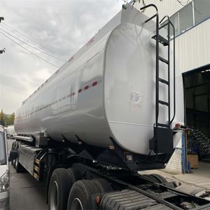Nouvelle semi-remorque citerne Superlink Interlink en acier/acier inoxydable/aluminium pour le transport de lait et d'eau - Product Image 1