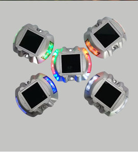 <span class=keywords><strong>Panneau</strong></span> solaire rond avec lumière LED œil de chat, batterie solaire intégrée, signalisation routière LED, lumière clignotante, éclairage de voie - Product Image 1