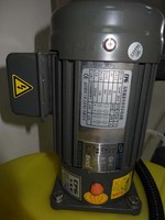 Agitateur mélangeur automatique QILEE en acier inoxydable pour réservoir de peinture liquide, moteur 220V, puissance 0,37kW, garantie 1 an, capacité de traitement 1000L