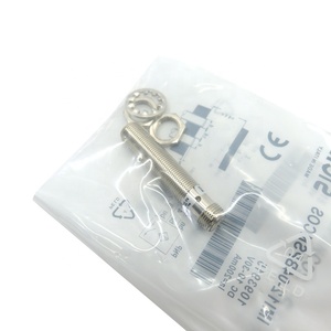 ส่วนประกอบการตรวจจับแบบปรับตัวอัจฉริยะ IMI12-04BPSNCOS สำหรับการให้ข้อมูลกลับและซิงโครไนซ์แบบเรียลไทม์ในเครื่องจักรขั้นสูง - Product Image 1