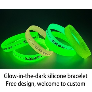 Bracelet en silicone personnalisé fin, lumineux dans le noir, avec logo sur mesure, pour homme et bébé - Product Image 2