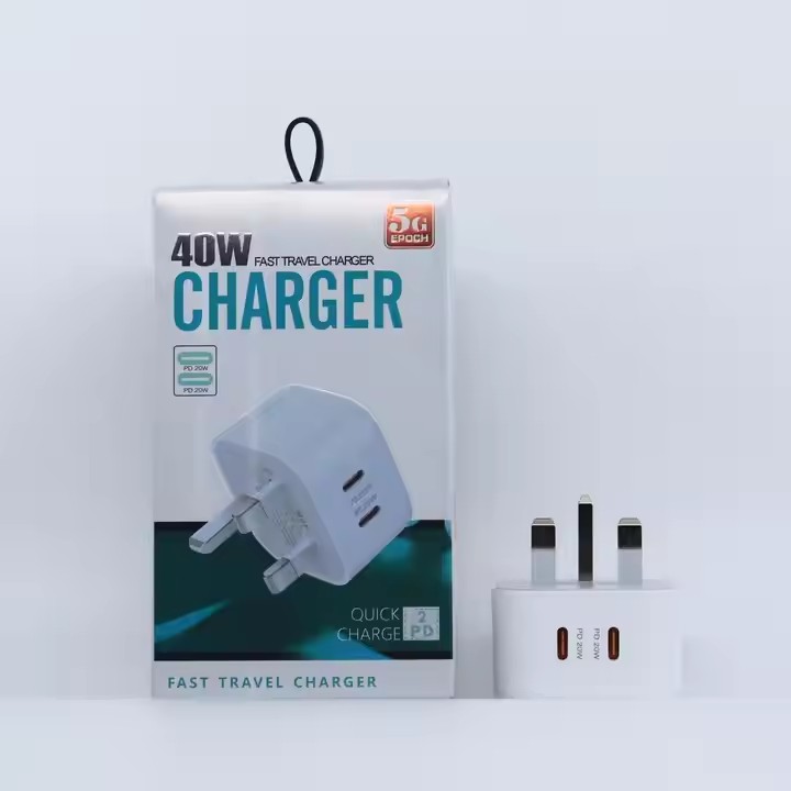 Chargeur USB C double blanc avec boîte